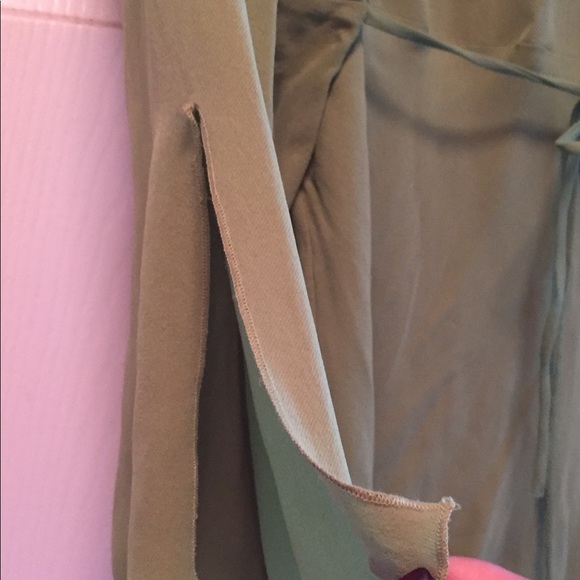 Blouse 🍀 - Picture 4 of 4